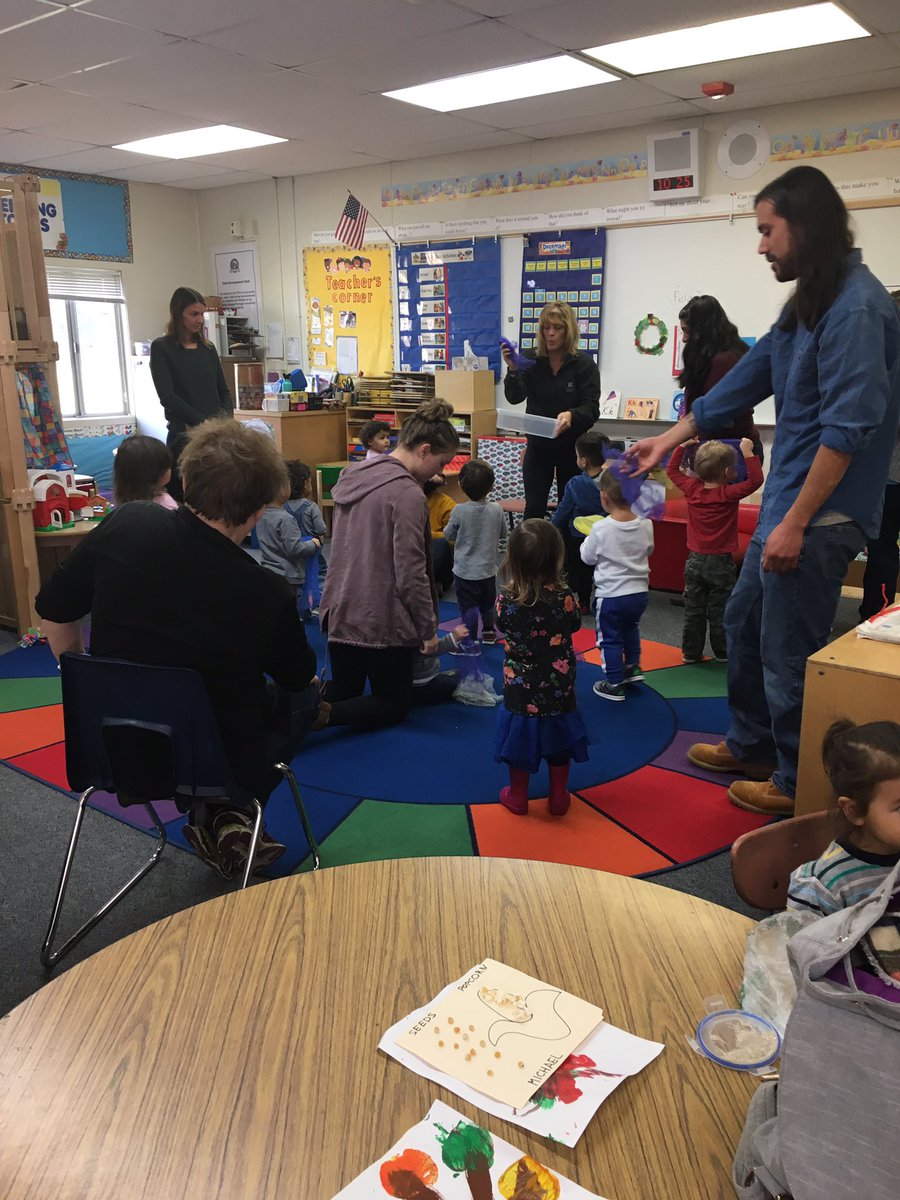BUSD_CDU's tweet photo. Our Stepping Stones Parent participation program at Joe Henderson!! https://t.co/3Kfc3JN4gx