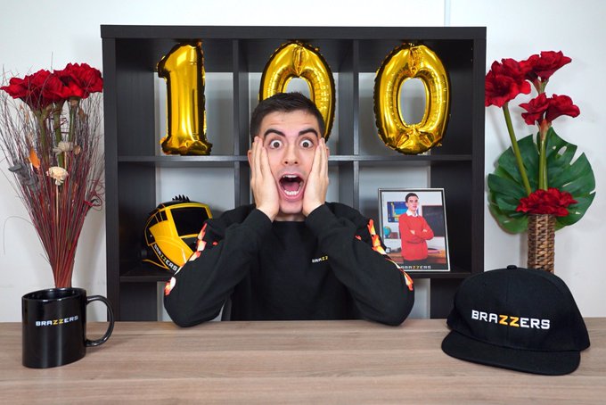 ❤ &iexcl;&iexcl;NUEVO V&Iacute;DEO!! ❤  CON LISA ANN. SUPER-MILF. &iexcl;&iexcl;100 ESCENAS EN BRAZZERS!! ESTRENO OFICIAL. @thereallisaann<a href="/tag/zzplus"class="tags"><span>#zzplus</span></a>