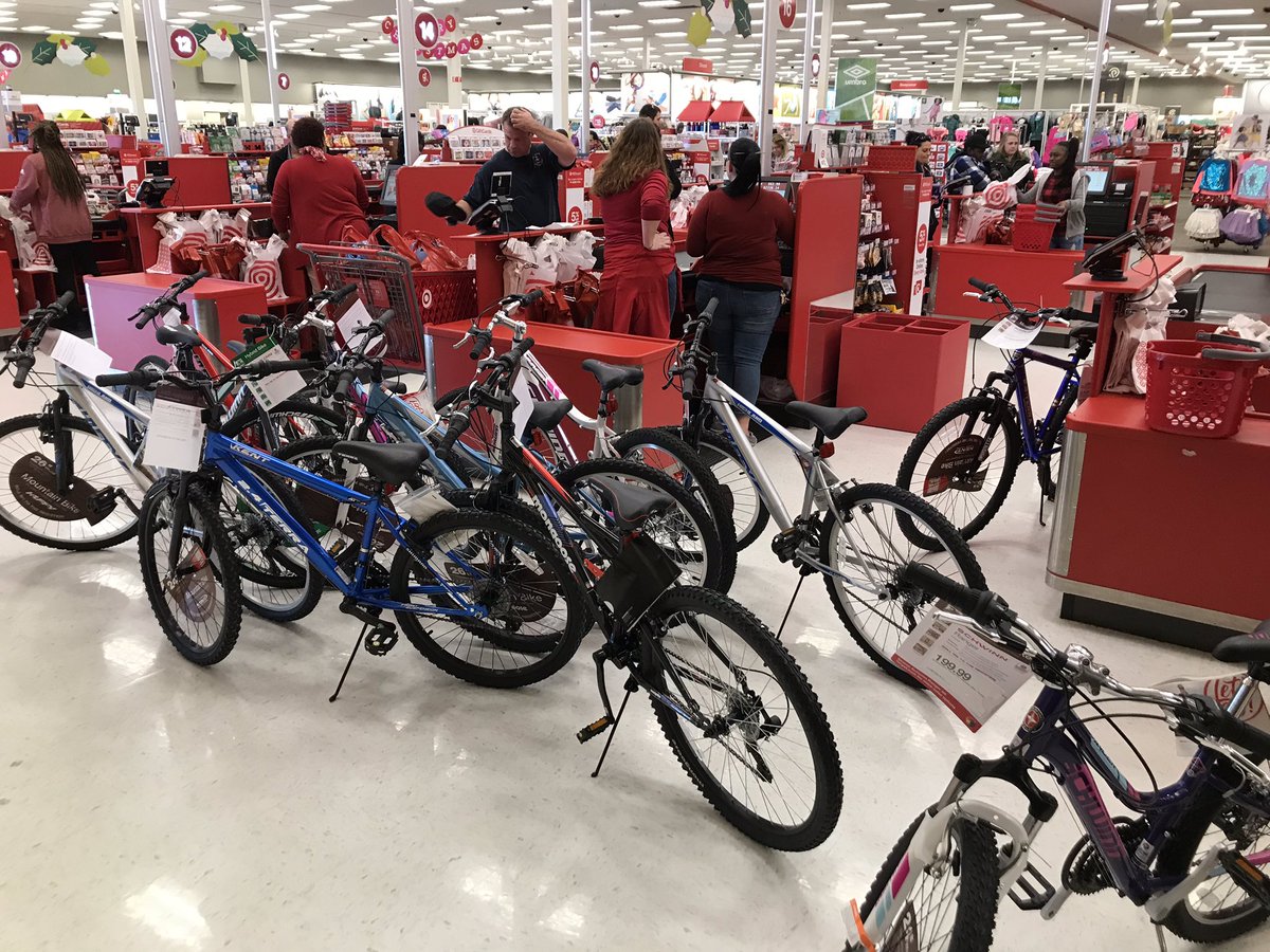 Super happy to help our local Fire Dept give bikes to the kids in our neighborhood! <a href="/A_Leigh_/">AV</a> <a href="/awibbs09/">Amanda Wibbenmeyer</a> @rankin_logan