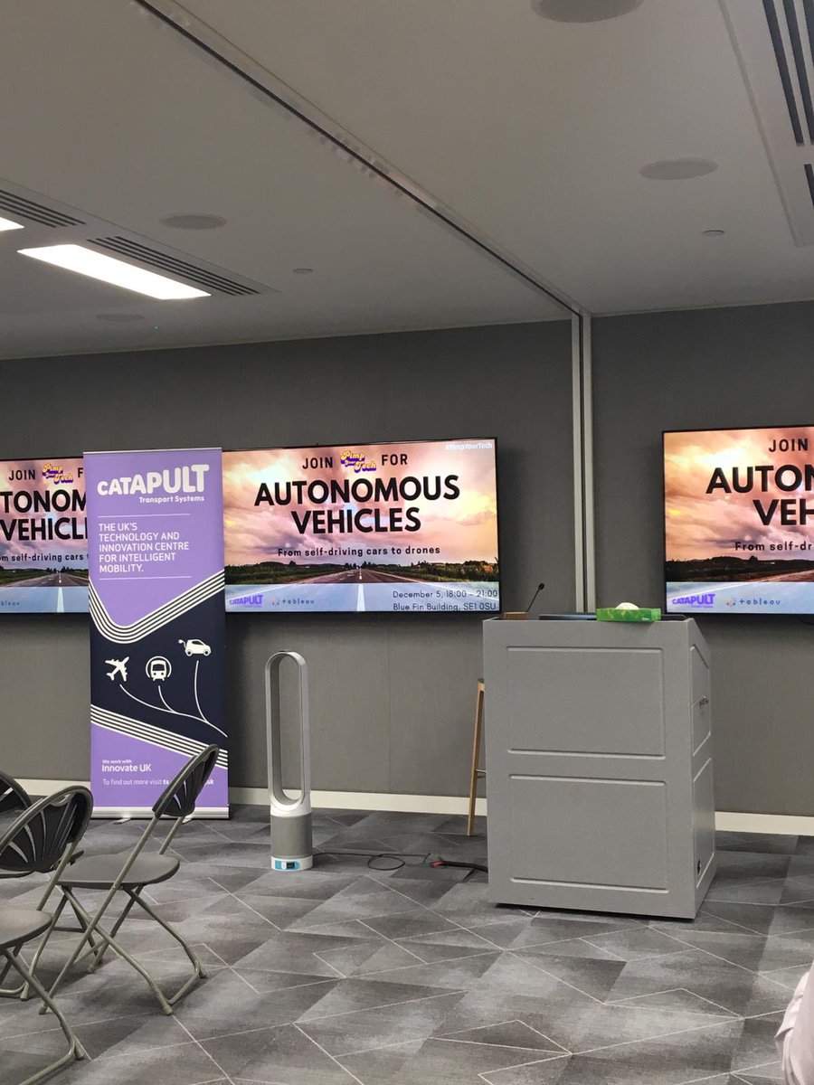 pimpyourtech's tweet photo. The second Pimp Your Tech event is on. Autonomous vehicles, we are ready! #pimpyourtech #pyt https://t.co/UE7rJDwv6Z
