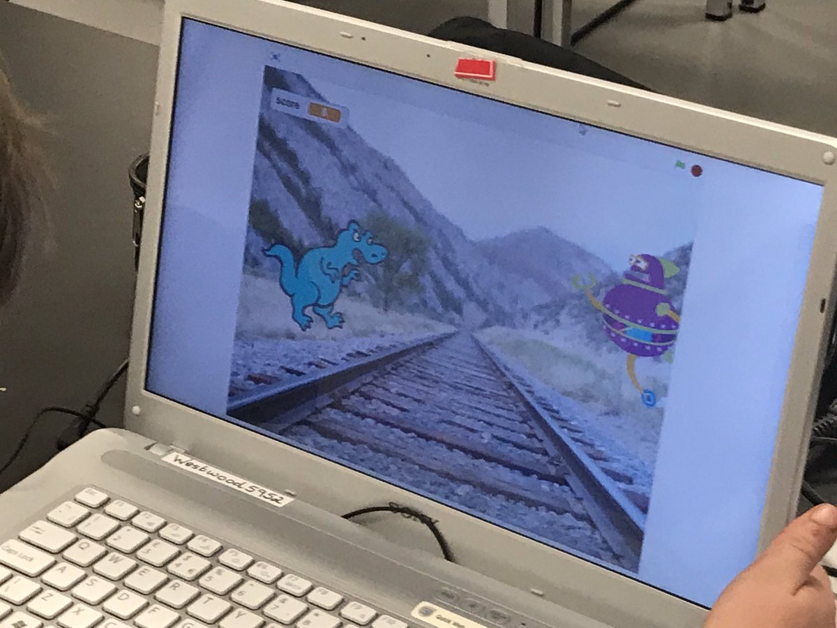 coderdojonenagh's tweet image. We’re busy coding in #Scratch and microbit at our #CoderDojo this evening