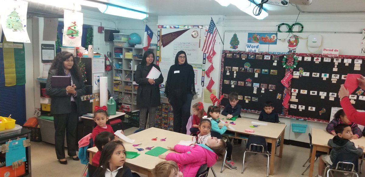 XoMayaG's tweet photo. Thank you @DurhamES for hosting Day 2 of the visit from our colleagues @SocorroISD! Your visit and desire to learn about our experience with Dual was an honoring experience. It's exciting to have more of us in the work! #TXSchoolDistrictsUnited #DualWorks💙❤ @HISDMultiPrgms https://t.co/eY0giapJOF