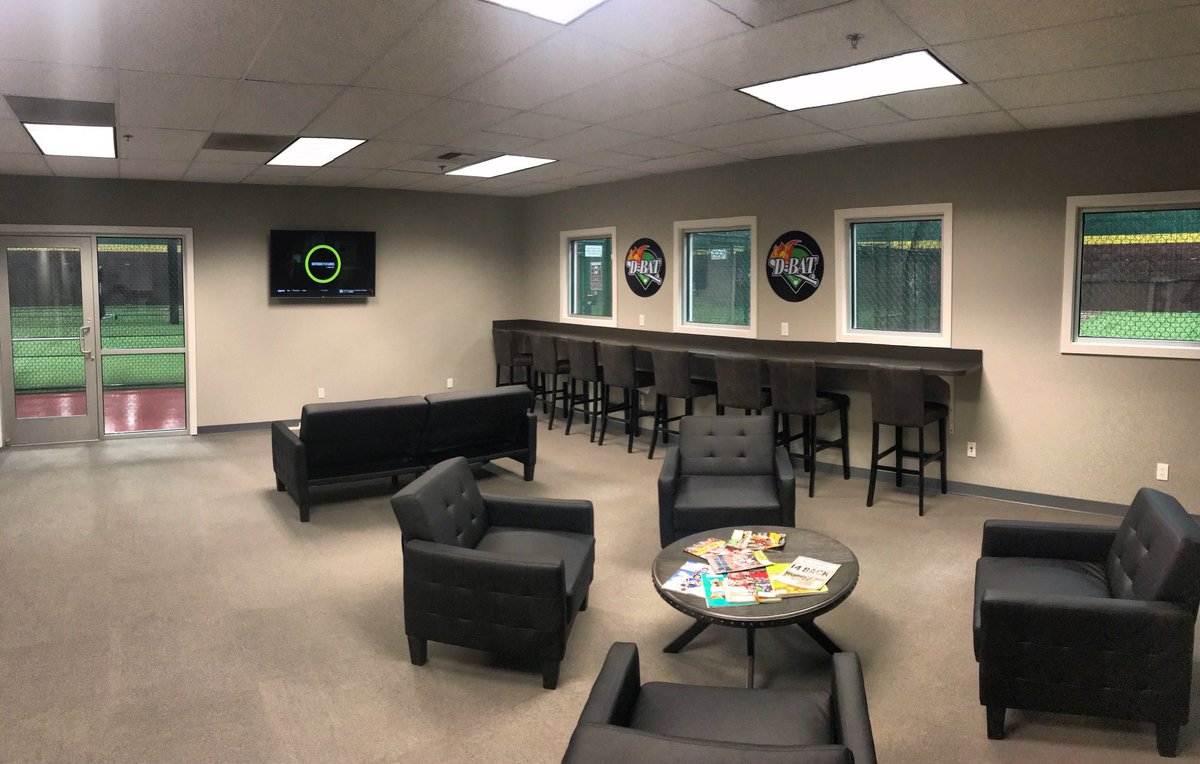 DBATBothell's tweet photo. Enjoy the parent lounge while the kids are practicing‼️ #DBAT #DBATBothell https://t.co/ICifg19FXV