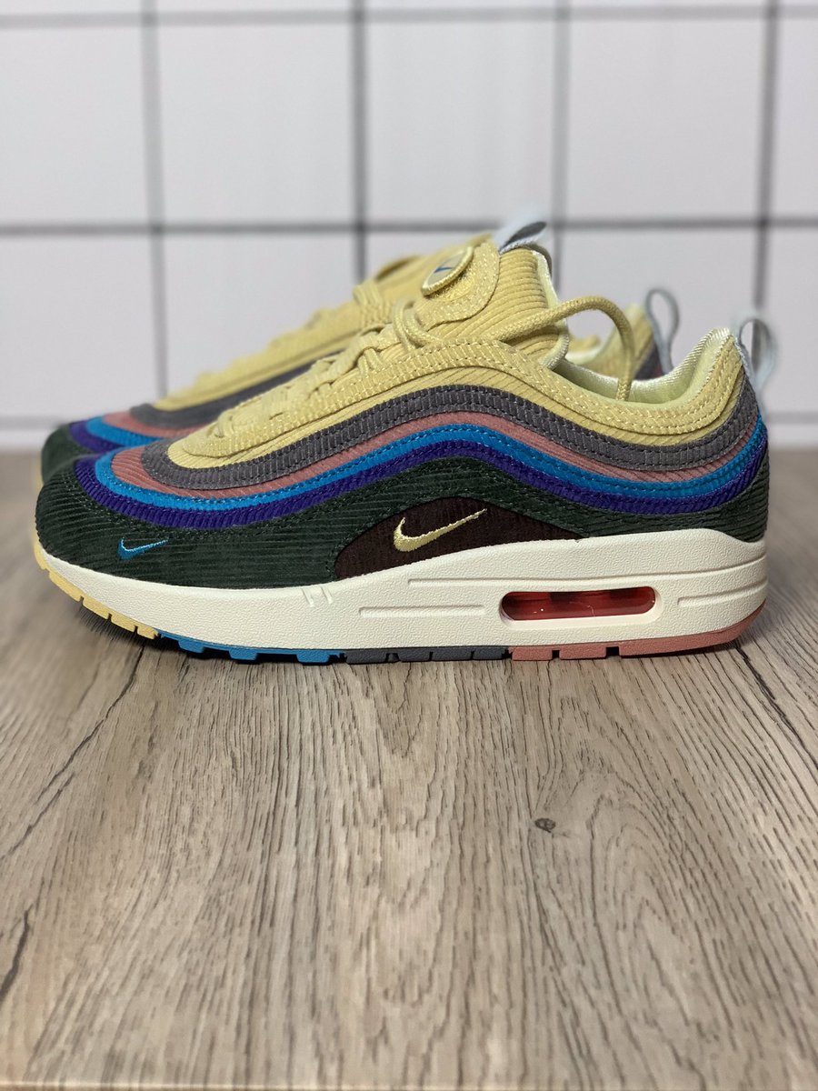 kicksoverload's tweet photo. Sean Wortherspoon x Nike Airmax 1/97
Promo Now: USD 119 (Code: KOXMAS20)
Sizes available: US 4-13 / EU 36-48 
Cop now at https://t.co/5nCdI7Ghqw or drop us a DM for enquiries 📥
📦 Ships Worldwide
#KOFactory https://t.co/VUuCJ0IATd