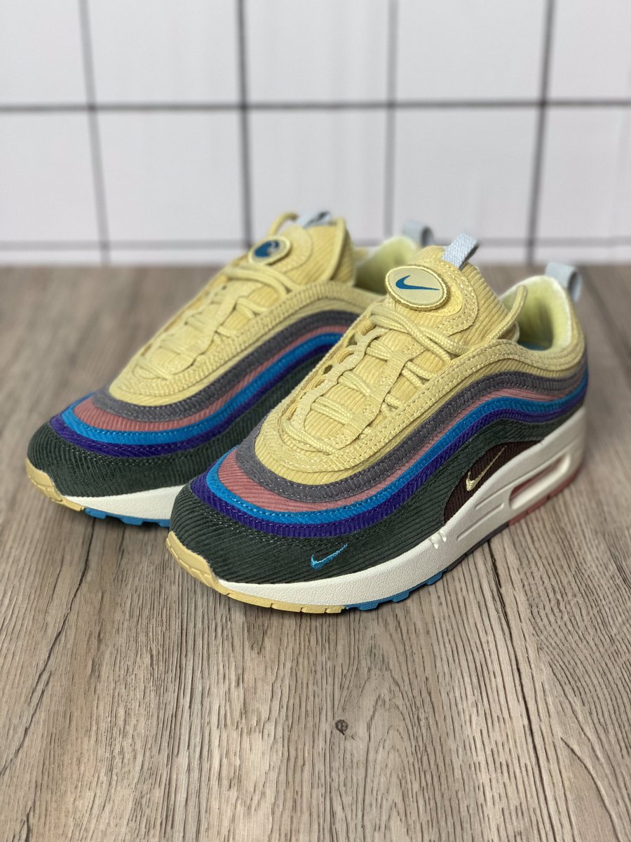kicksoverload's tweet photo. Sean Wortherspoon x Nike Airmax 1/97
Promo Now: USD 119 (Code: KOXMAS20)
Sizes available: US 4-13 / EU 36-48 
Cop now at https://t.co/5nCdI7Ghqw or drop us a DM for enquiries 📥
📦 Ships Worldwide
#KOFactory https://t.co/VUuCJ0IATd