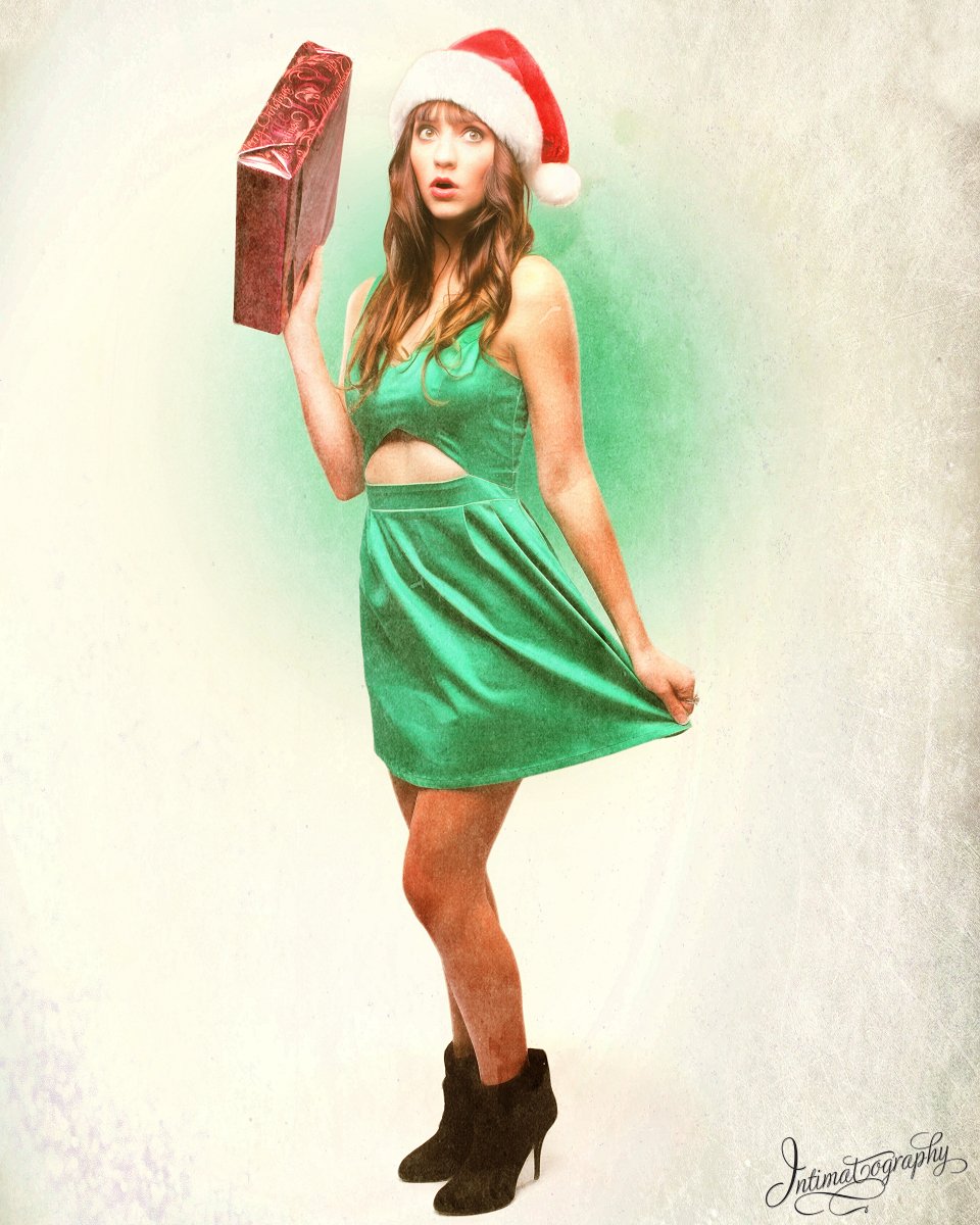 postmodernpinup's tweet photo. For me? Christmas pinup sessions starting at $99. DM for details #postmodernpinup #dfwpinup #intimatography #pinup #dallaspinup #pinupgirl #pinupgirls #pinupworship #pinupgoddess #imaginationcaptured #pinuplife https://t.co/FPgTc1y1pI