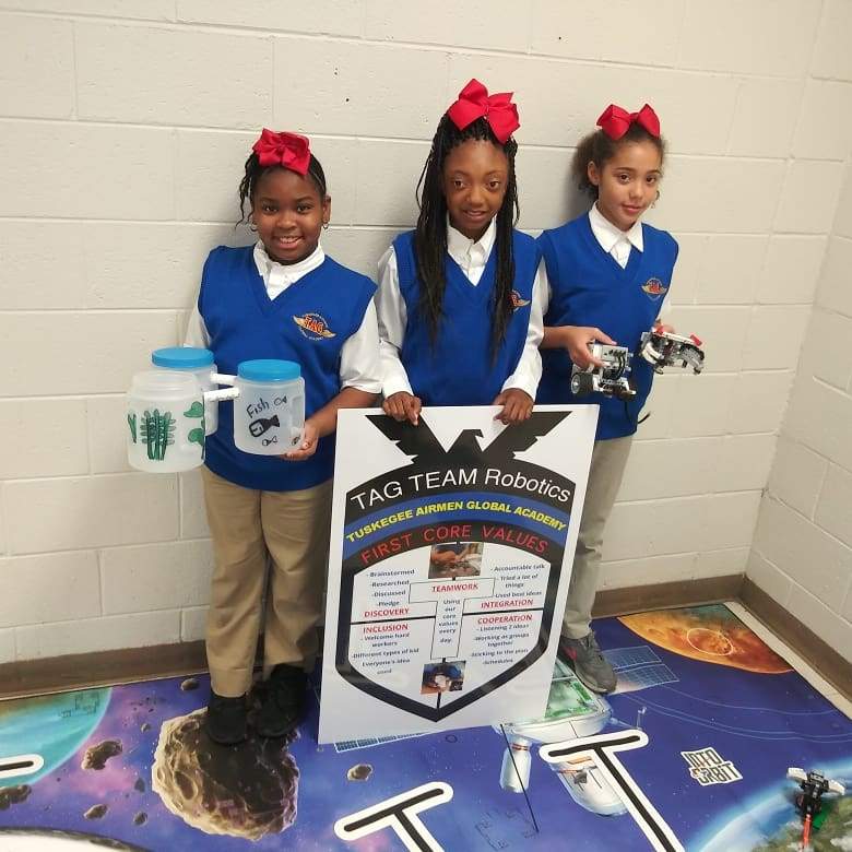 APSTAGRobotics's tweet image. We would love to give a special thank you stylist, cheerleader, and clerk   @TAGaCLERK 😍😘 You had us looking ✨dazzling 🥳