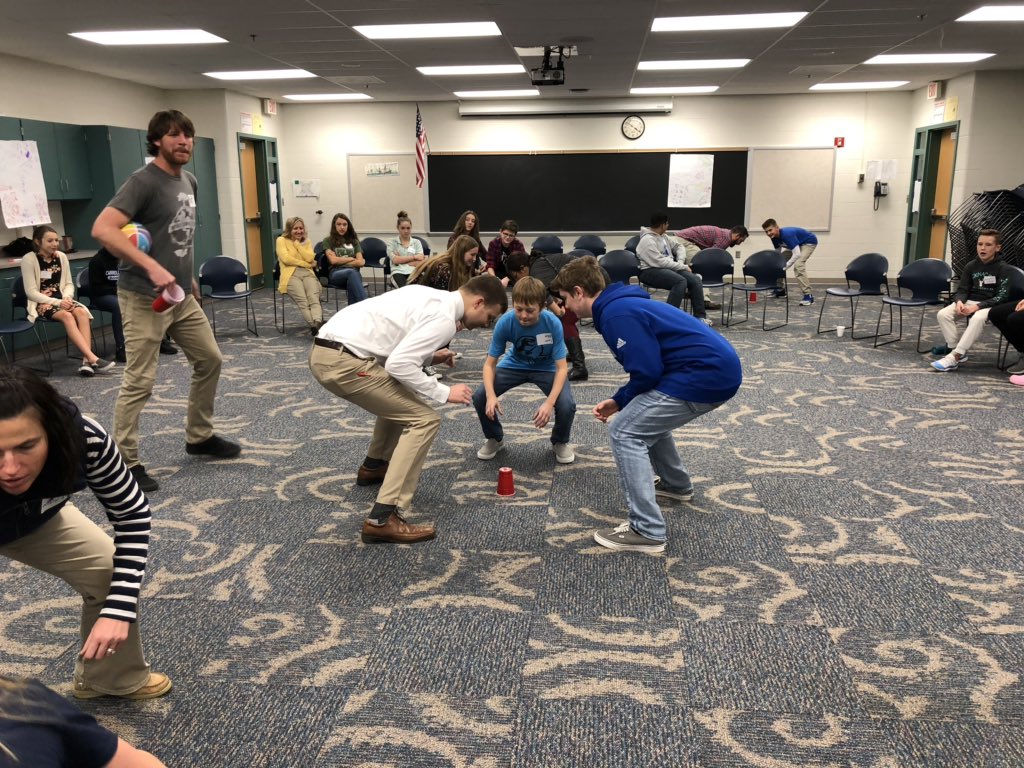 school_carroll's tweet image. The CMS Sources of Strength peers/staff were trained today by SOS trainer, Matt. The students came together to focus on strengths they can share with students to impact our school in a positive way! We are excited to get started! @sourcesstrength @NWAllenSchoolFW @CHS_Sources