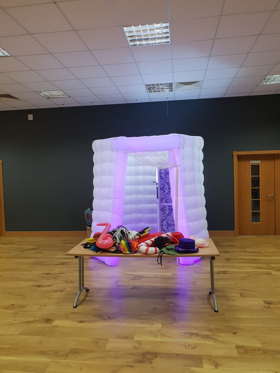 PdbBooth's tweet photo. NCS GRADUATION AUTUMN 2018 https://t.co/sBumFsZLOc