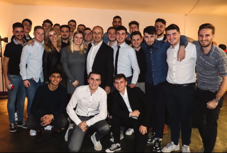 PSaintAndre's tweet photo. Un grand merci à @ISEFACBachelor de Lille pour cette superbe soirée .j’ai eu l’honneur d’animer une des Conf’Bachelor .#superpromo #mercilestaff #superatmosphere #sourire https://t.co/X4eJc4mecz
