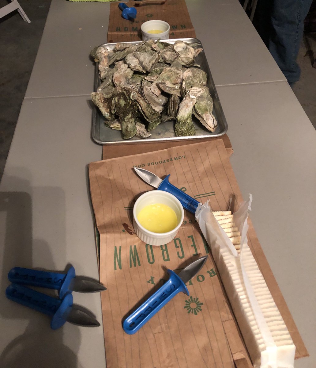 SnapperzM's tweet photo. 1/2 PRICE OYSTERS tonight &amp; tomorrow night at both locations! Come get a belly full of “local oysters”. https://t.co/eDs4U1GAuD