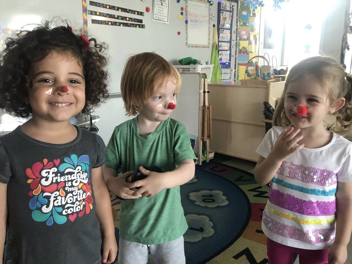 Jodi_CIS's tweet photo. Rudolph came to visit our class today! 🎅🏻 #pretendplay #cisinspires https://t.co/xxCUIumpU0