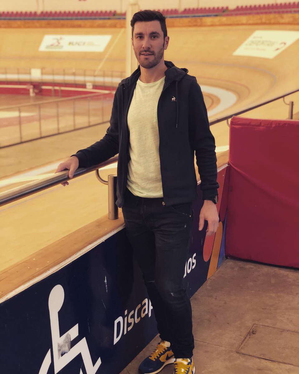 François Lamiraud tweet media