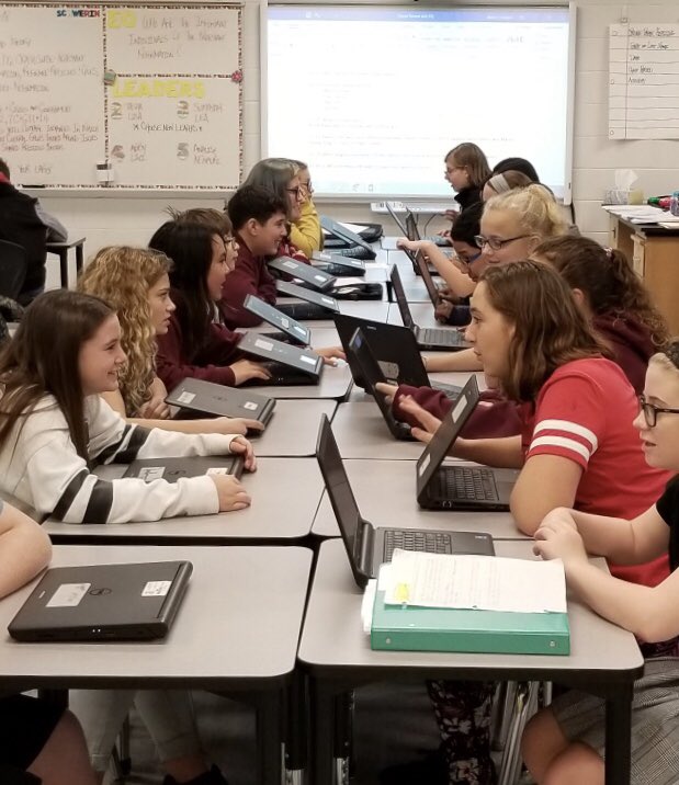 abenton00's tweet photo. Using those 1:1’s for research and debate ....great instruction and strategies that impact learning. ⁦@DMSMedia411⁩ #onslowdlt https://t.co/7kT73h8UJ6