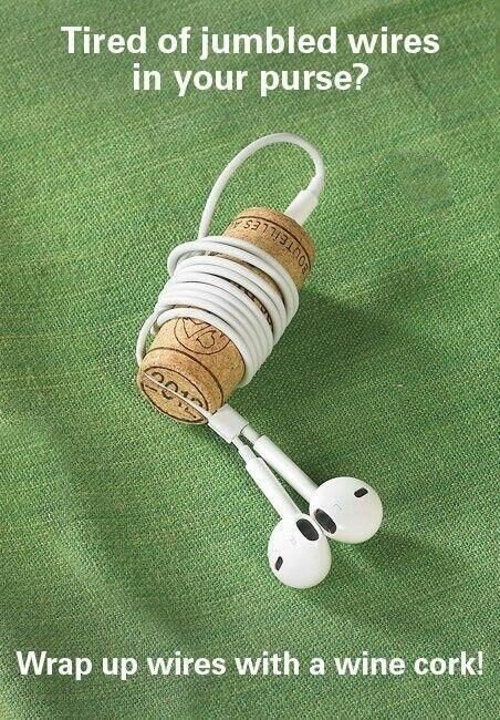 CasesCell's tweet image. Tired of Jumbled Wires in Your Purse?