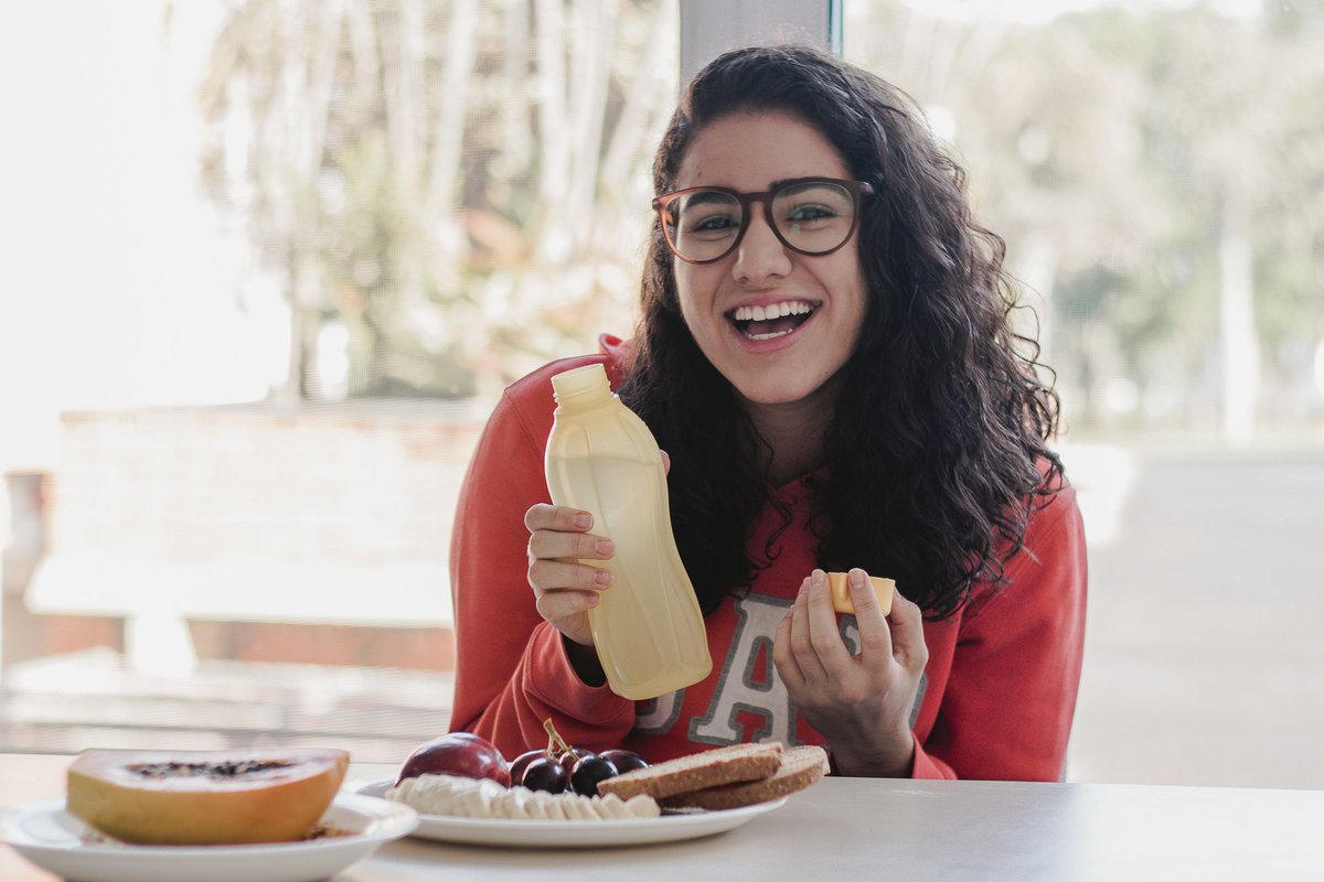 Sabemos que comer é sempre uma alegria! haha
Mas para conseguir um bom desempenho na vida acadêmica além de estudar, é necessário ter uma boa alimentação. Qual é seu especial preferido aqui do nosso campus?

 #unasp #eusouunasp #unaspec  #universitario #vestibular2019