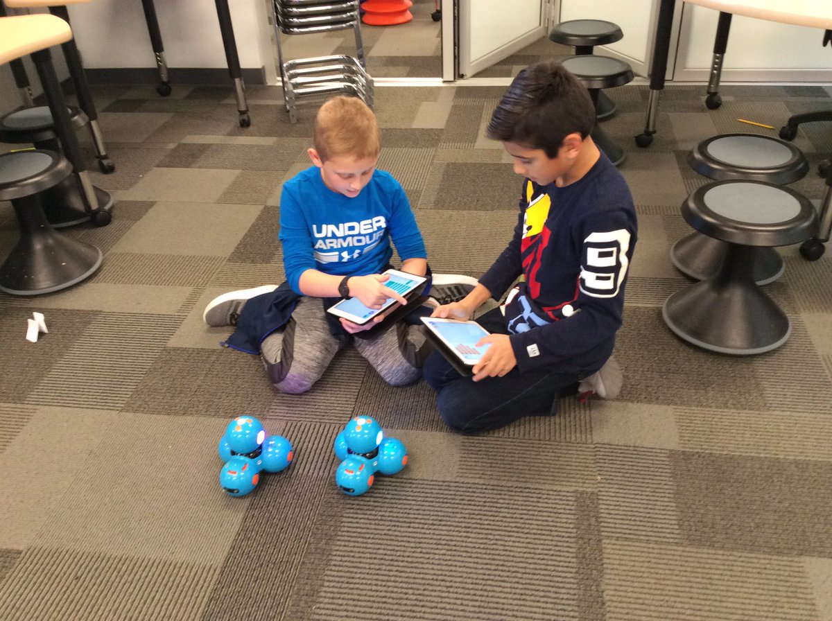 HaasErika's tweet photo. Coding their routines for the #dashdanceparty. You know they’re loving learning when they volunteer to give up recess to finish their coding. @WonderWorkshop https://t.co/cs1zpRFfAH