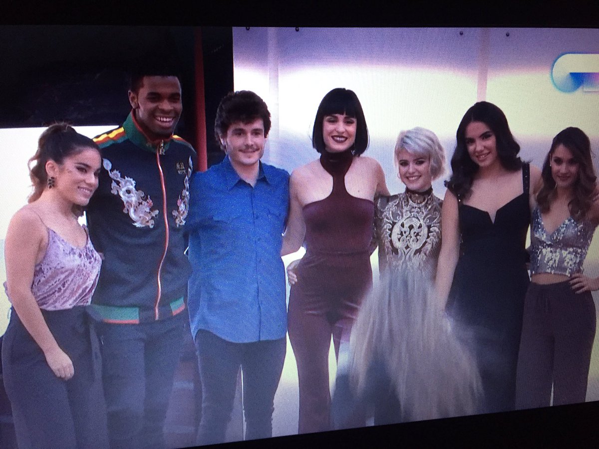 RecheQueen's tweet photo. Mis ganadores #OTDirecto5DIC #OTGala11 https://t.co/70WZeqscI6