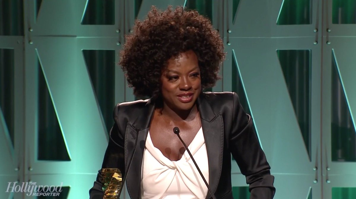 Hollywood Reporter (@THR) on Twitter photo 15/12/2018 07:45:04 Watch @ViolaDavis' powerful #WomenInEntertainment speech: thr.cm/oAPRVz Watch @ViolaDavis' powerful #WomenInEntertainment speech: thr.cm/oAPRVz