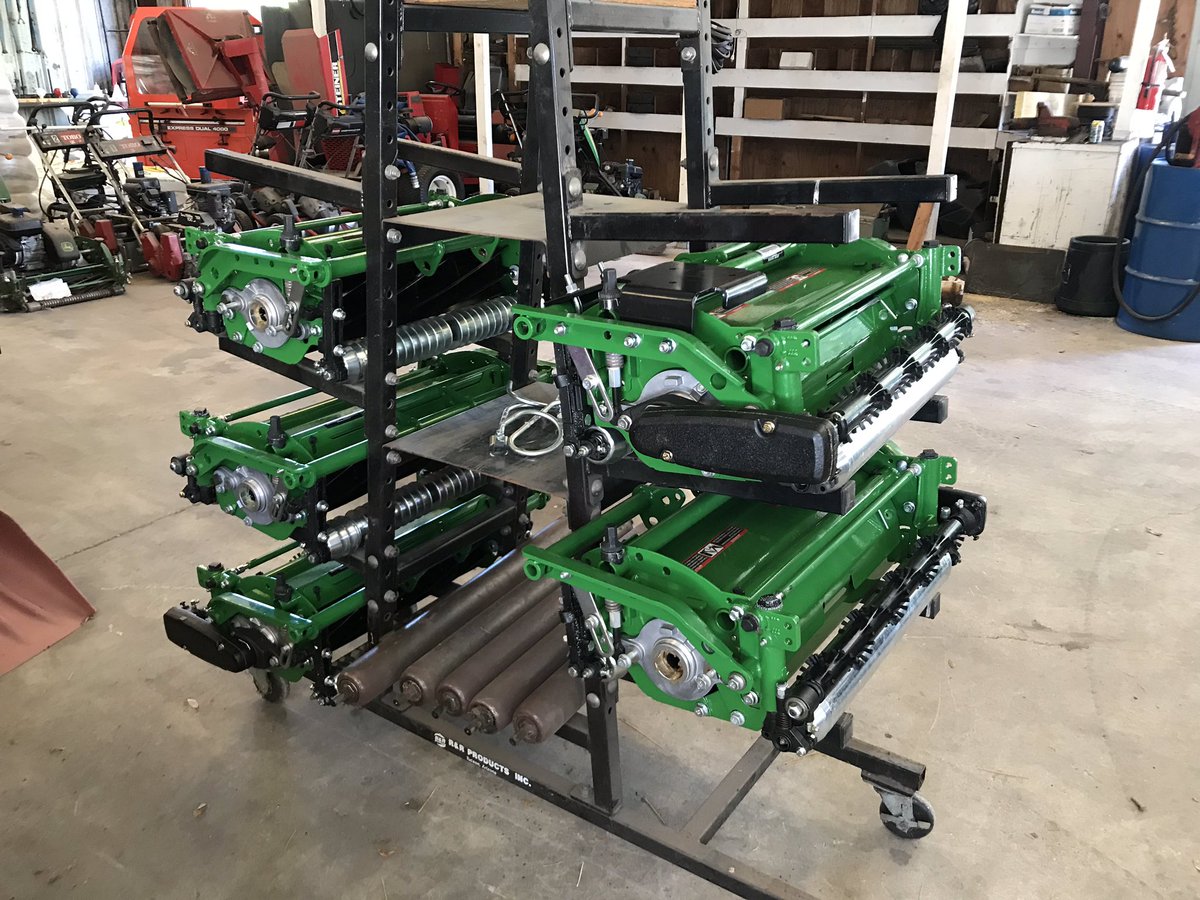 EvergladesJimL's tweet photo. 2nd load of new #GreenIron & Buffalo KB4 blower to Spanish Wells Golf & CC. Many thanks to Jason, Matt, John and #BillyCasperGolf for allowing us the opportunity!
#EvergladesEquipmentGroup @JohnDeere @vccsupt #JDhybrid @BuffaloTurbine https://t.co/cQ9uGVzRrJ