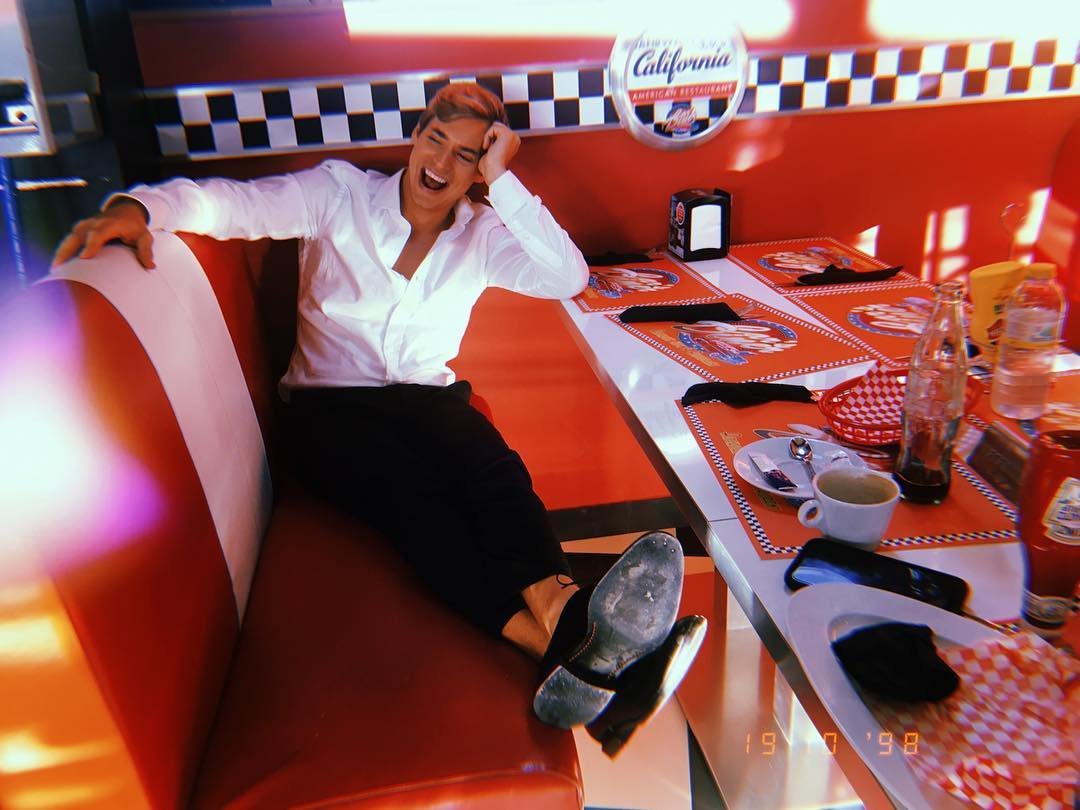 carlosbautefans's tweet photo. Nos encantó @Mega #PerdimosElControl de @carlosbaute en #PobreGallo ganas de escuchar #TeSigoPensando ( feat. @Martisima_SoyYo ) en otra telenovela de la emisora https://t.co/A7bhRqEsjd