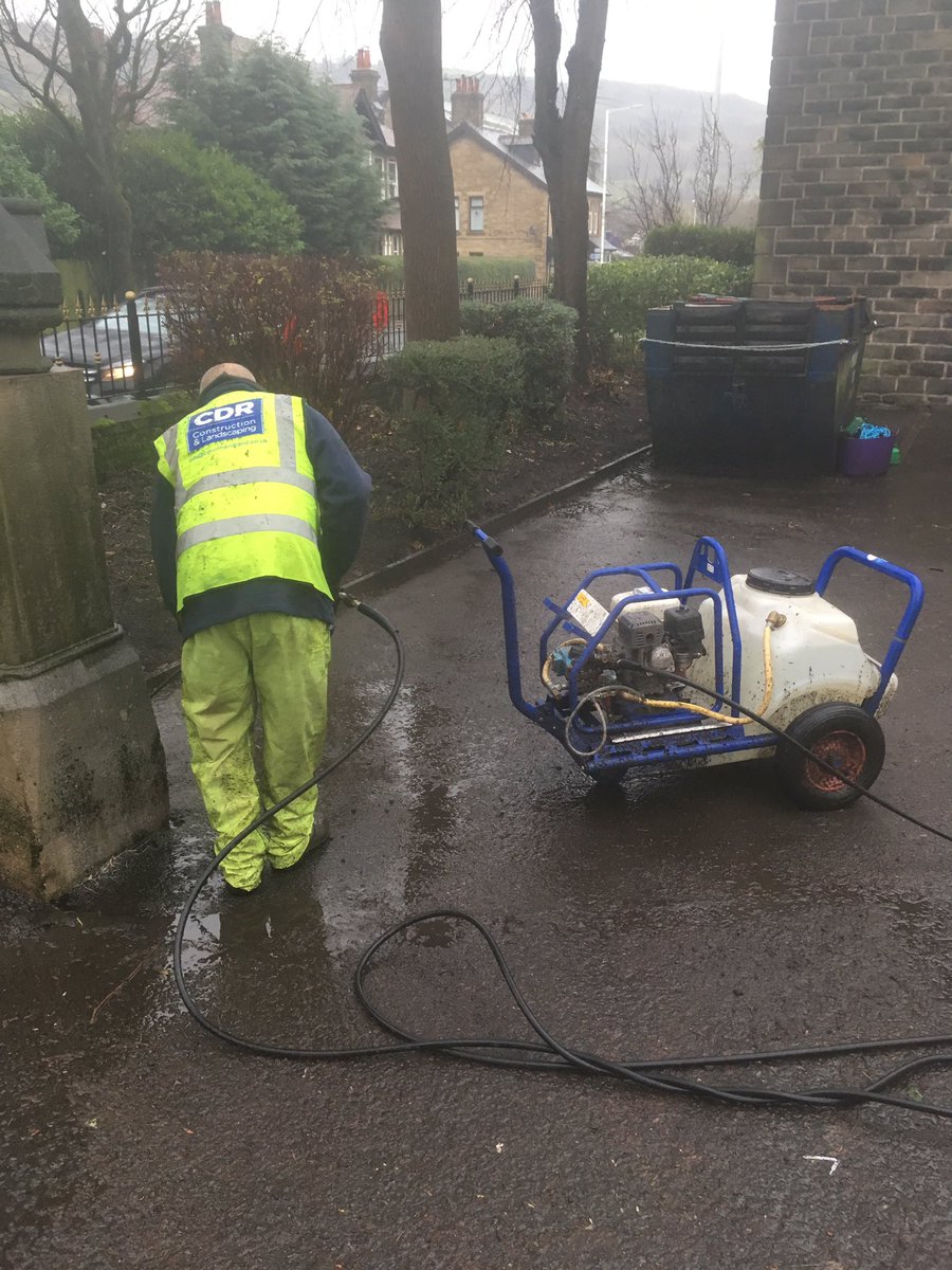 cdrconandland's tweet photo. We recently completed landscaping works in the fantastic grounds of @ArthouseLtd St James Church HQ in Waterfoot. Works included vegetation removal, pressure washing, laying plum slate to borders and flagging. #waterfoot #rossendale #groundcare #landscaping #commercial https://t.co/KdgXJFkwyo