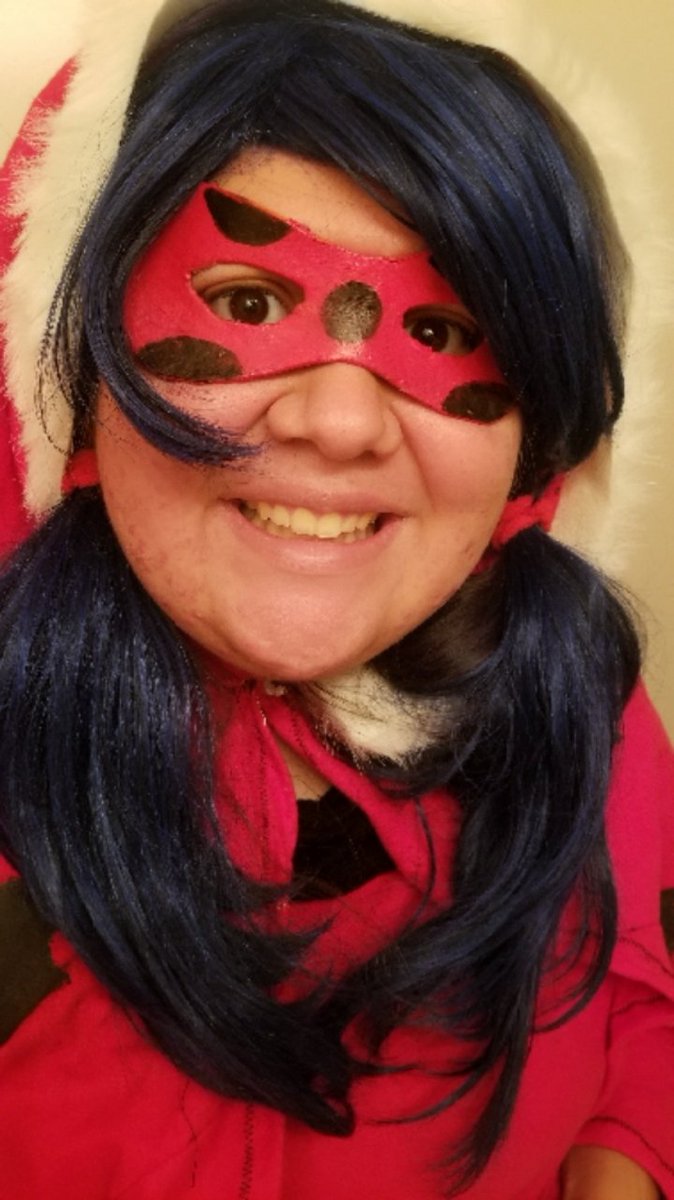 jgarciajordan's tweet photo. @MiraculousINTL @BeMiraculousLB @jezzylw @laurapastor89 @CristinaVee @ladybugspain @BeMiraculousFR Almost done!Sólo unos detalles más y #Ladybug de hielo estará lista. It's really gonna be #MiraculousChristmas! #SnowBug #MiraculousLadybug #LadybugCosplay #MLS2Spoilers https://t.co/bVm4ocPJby