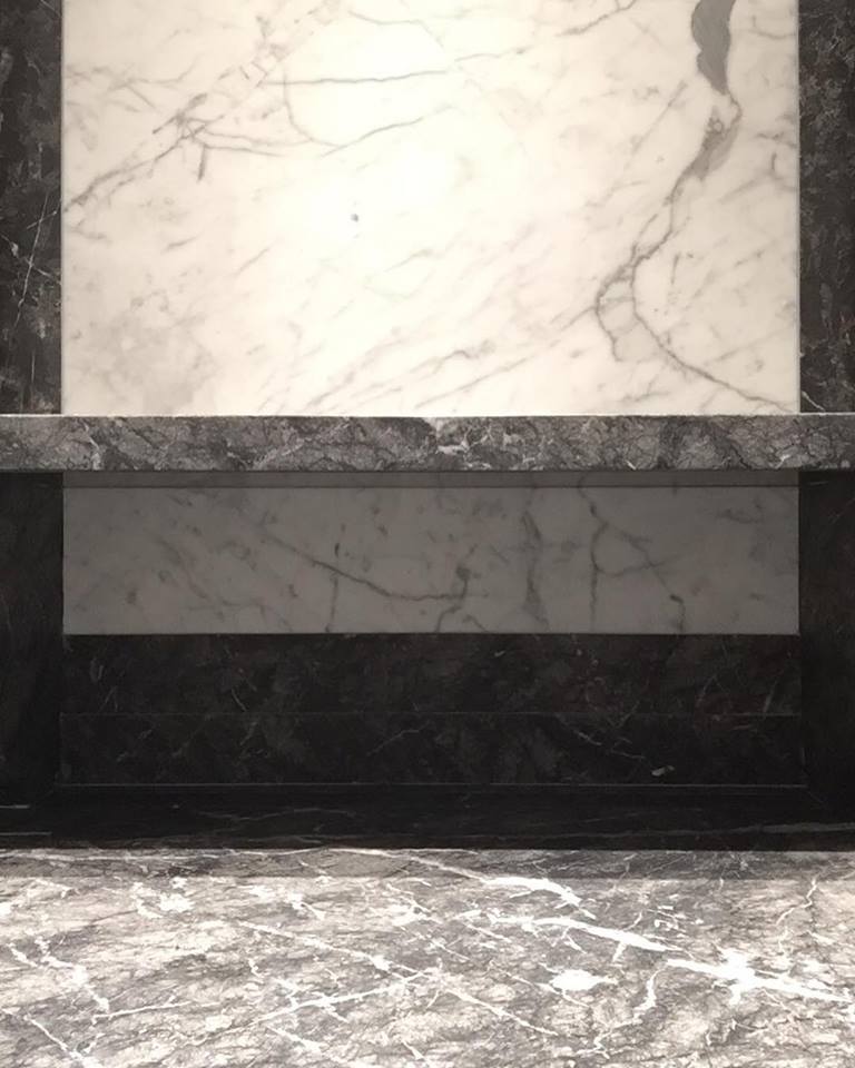 ABCwwStone's tweet photo. ABC‘s Grigio Carnico and Statuarietto. A refined twist in color blocking by @stevengambrel. #liveyourlifeinstone @ ABC Worldwide Stone https://t.co/hGIArs8MF8