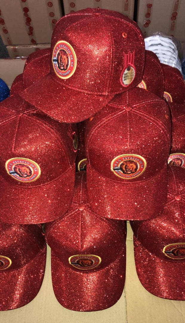 gresestacio's tweet image. Quem vai querer? Quem quer comprar?
Tem boné da bateria, amor! Pode levar! 
Olha aí mais novidade pra vocês! Valor R$70. Entregamos em todo o Brasil. Informações e encomendas (21) 997113345 - Luizinho
#bone #bateria #medalhadeouro #gresestaciodesa #fashion #pavilhaodoamor
www.gre