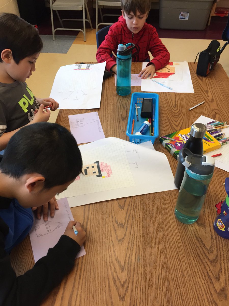 mrscott2jo's tweet image. Working on our Elf storyboards #narrativewriting @St_Andrew145 #pixelart