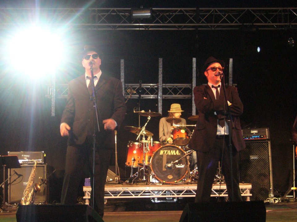 We are looking forward to rocking <a href="/LichfieldArts/">Lichfield Arts</a> on Wednesday 12th December. If you fancy coming along then please have a look at lichfieldarts.org.uk/event/shake-a-…