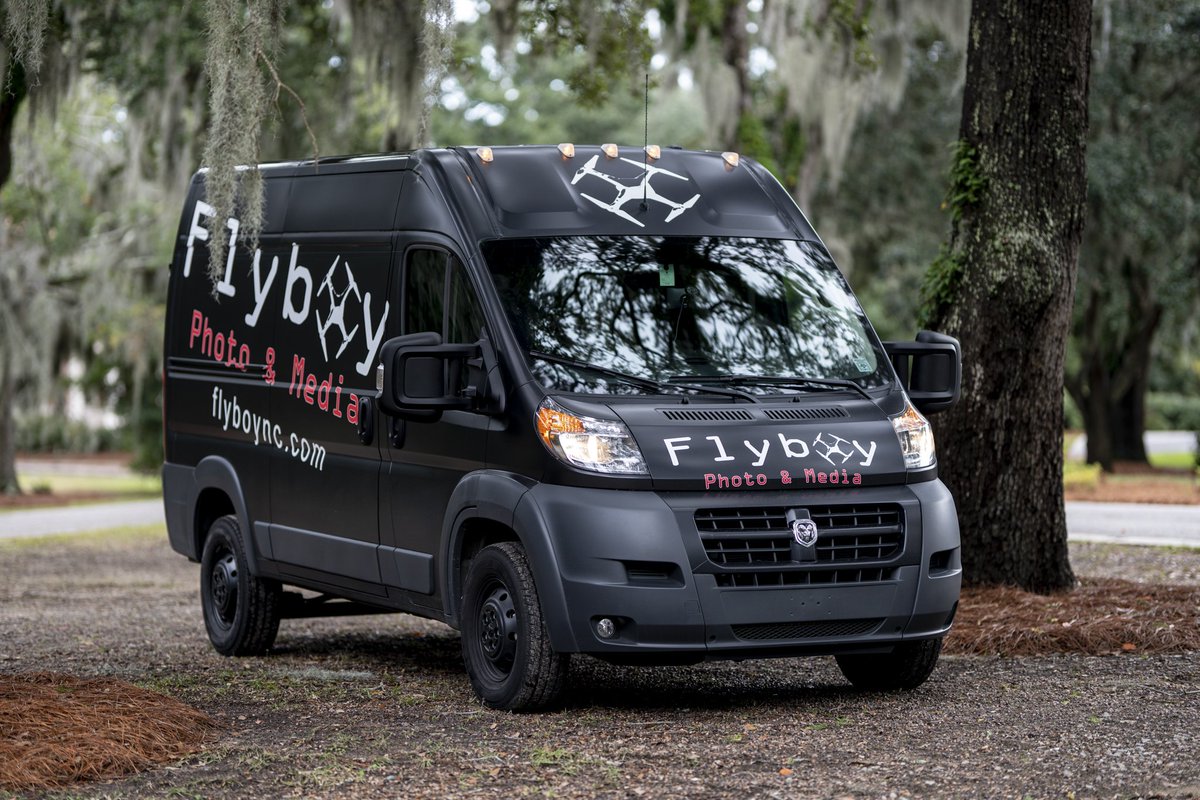 flyboyaerial's tweet photo. Finishing up an awesome three day shoot in Charleston SC #flyboync #ateamvan #drone #photographer #photography #videography #sony #zeiss #dji #travel #lowcountry #charleston #sc #aerials Sign Scientist wrap looking good in the #spanishmoss Southern Charm #hdrinc https://t.co/9mK5gq6THQ