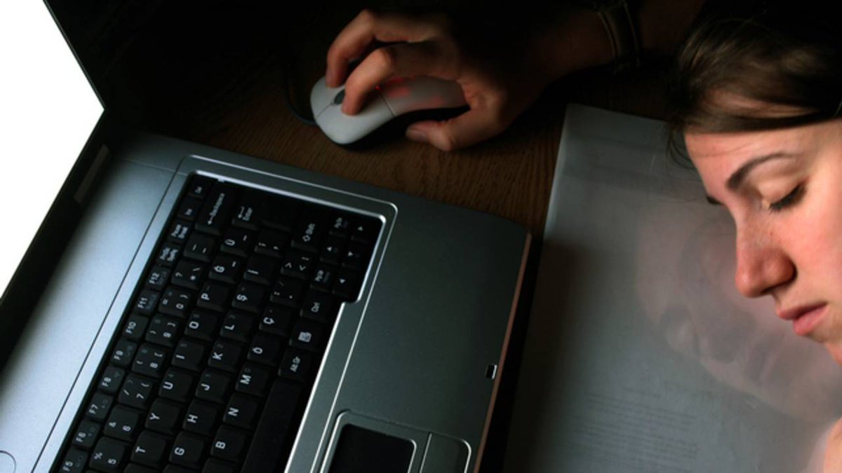 New study shows too much sleep can increased risk of death and cardiovascular diseases. bit.ly/2KXmTRH?utm_so… https://t.co/6cGU1bl0zg