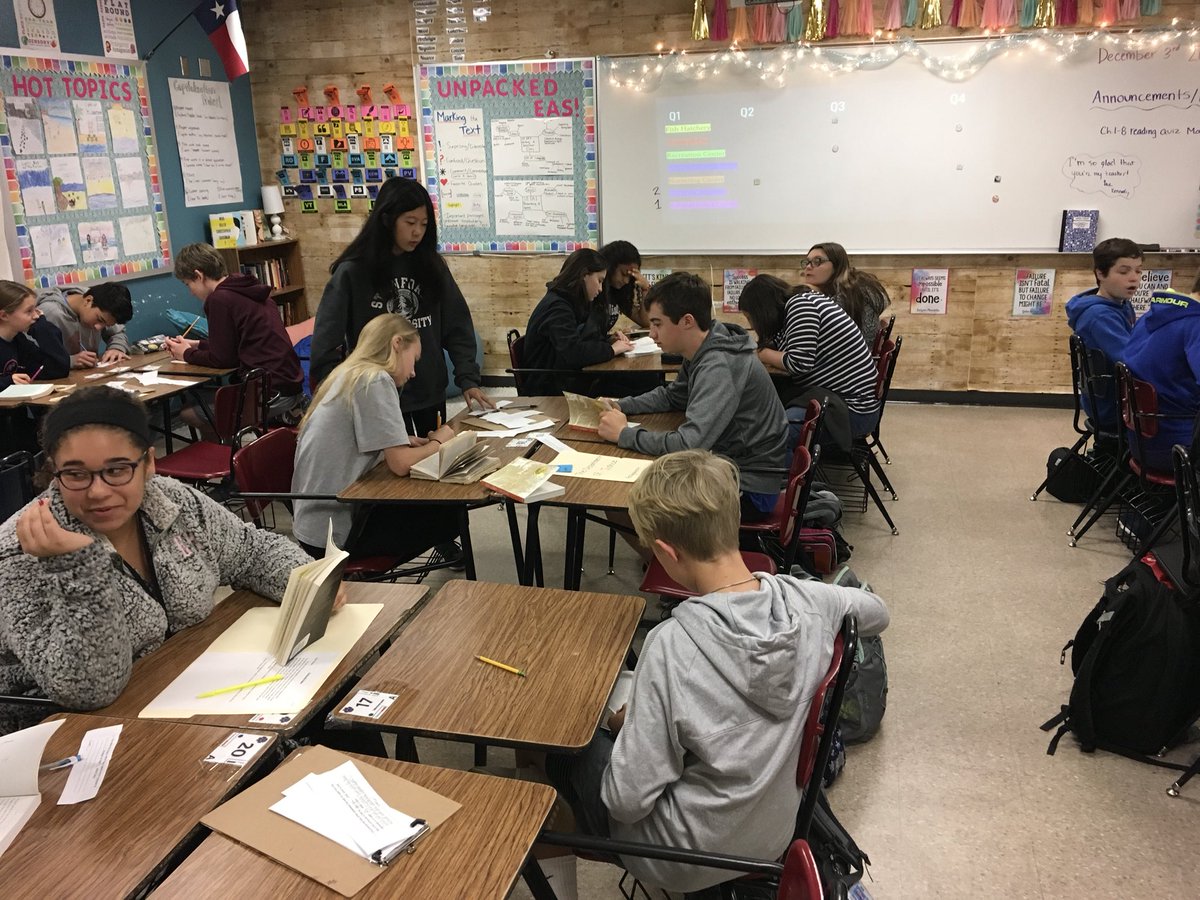 sheridandotsc's tweet photo. Community โassignmentโ relay. Part 2. #CommunityRelay #TheGiver #ELA8 @CTMSWolfWay https://t.co/36bp6yVFCr