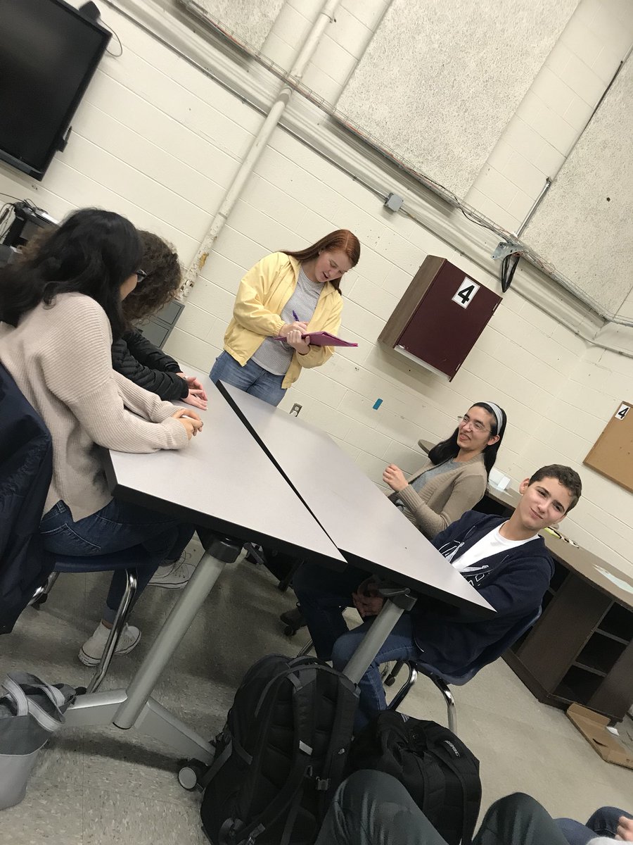 BeardenRobotics's tweet photo. Big fun day of coding and robot trials!! https://t.co/HyLYocrkFp