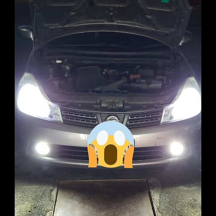 flas876's tweet photo. Nuff respect to @poisonivy5646
For always supporting us whenever he need lights for his ride. Today he added em low beam LED kits from us to go with those DuoS LED Kit on his Nissan Wingroad ๐ช.
#flas876 #FuturisticLed #Led #FuturisticLedDuoS #DuoSLed #LedHeadlights #TopProduct https://t.co/dNfvgvt6Zh