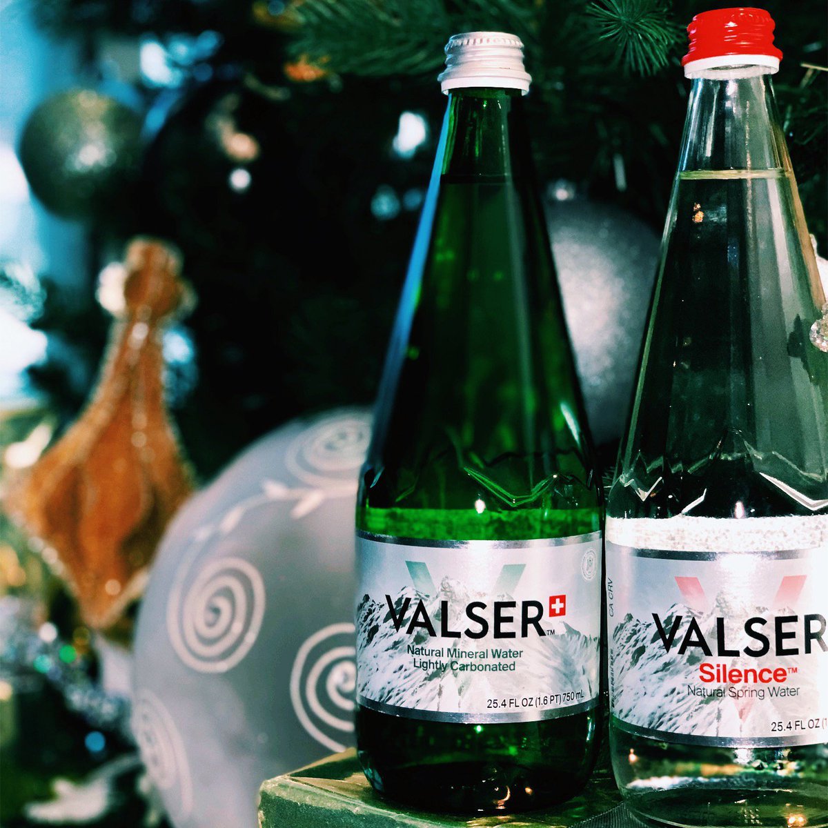 'tis the season to drink valser, 🎶 fa la la la la, la la la la 🎶❤️ #valserusa #madebymountains