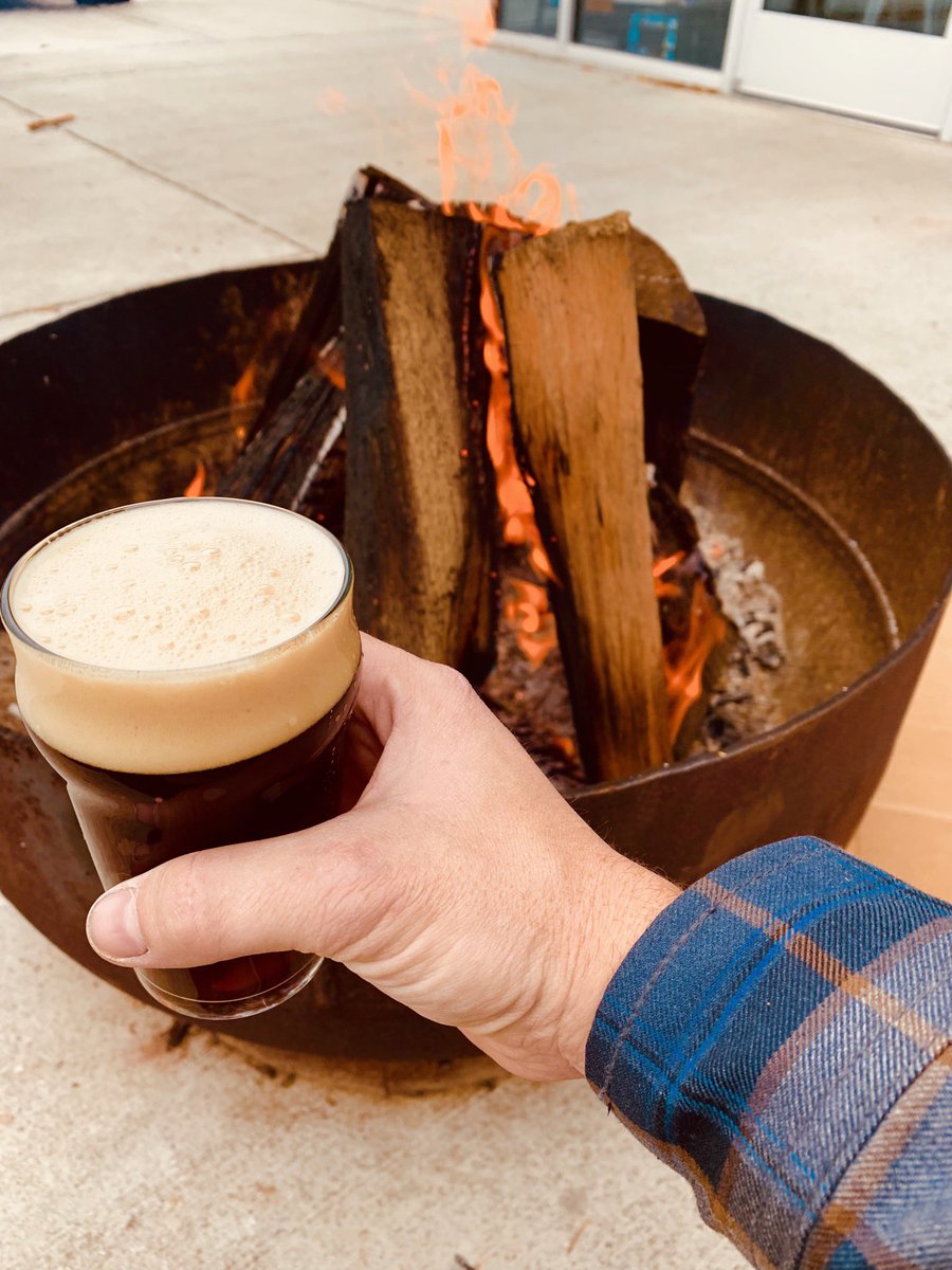 The English Brown just got tapped and we have SoWich here for dinner. Come get cozy! #knoxbeer #sokno