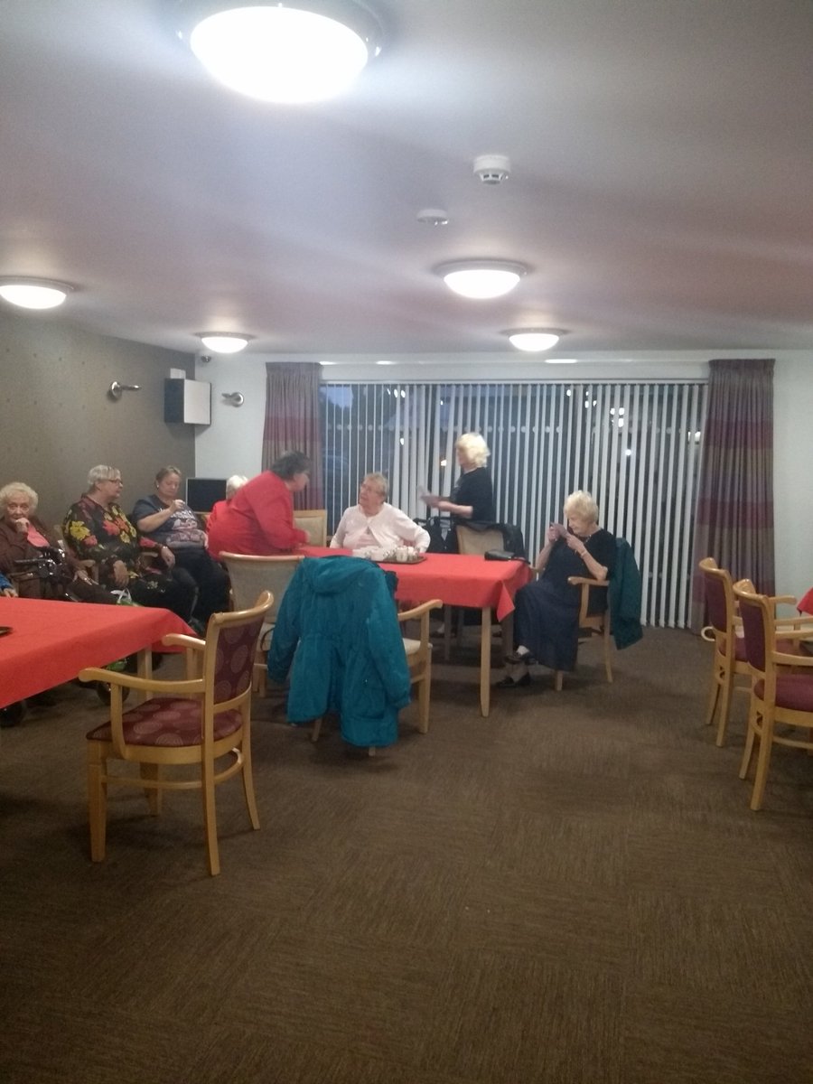 Emma32152043's tweet photo. Tonight we held the Christmas party for Sindsley court.....
Such a great night had by all!! #festive #merry #fun @citywesthousing https://t.co/jrolV3ROqB
