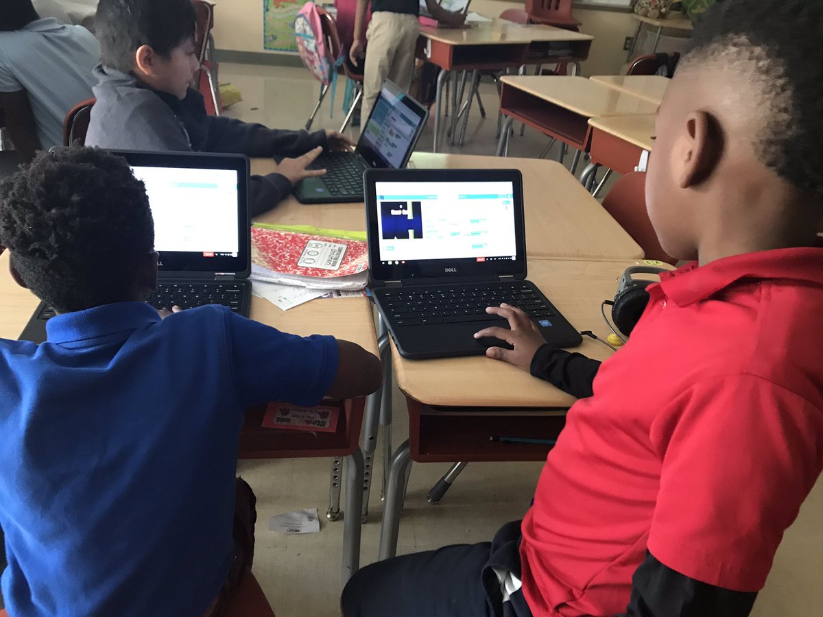 VickiOndo's tweet image. Today we started our #HourofCode and coded Flappy Bird Games. My friend in red needs a huge shoutout, he figured out the program before I could to help troubleshoot a classmate. #Futurecoder