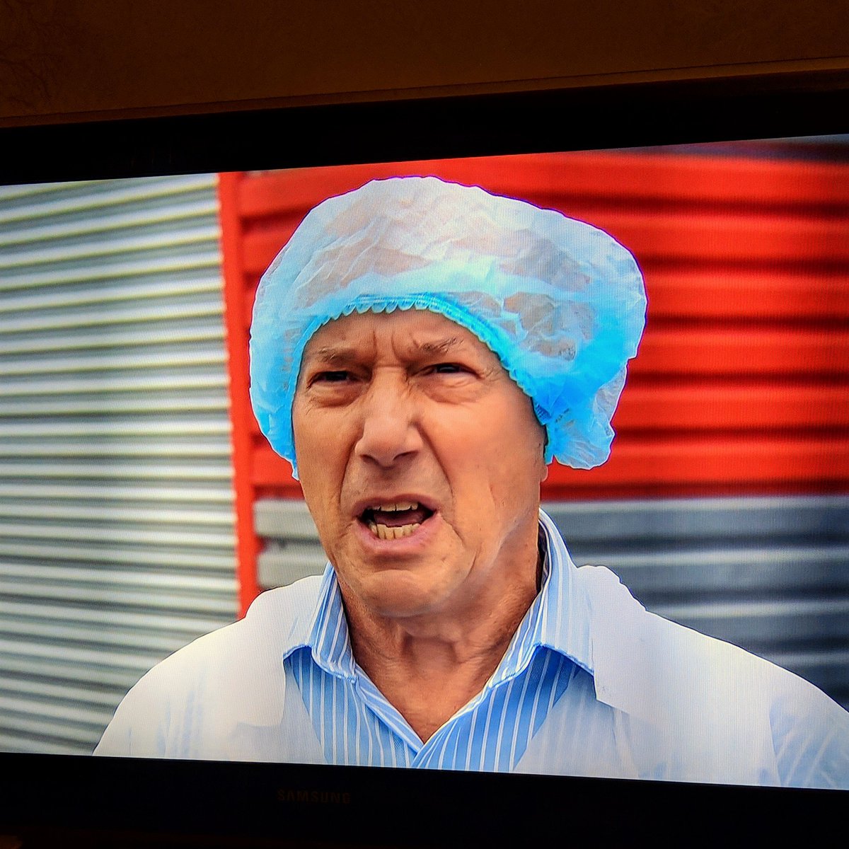 DoktorAtoms's tweet photo. There's some unnecessary hairnet expenditure right there!
#controlcosts #TheApprentice https://t.co/OrTdtqdsGI