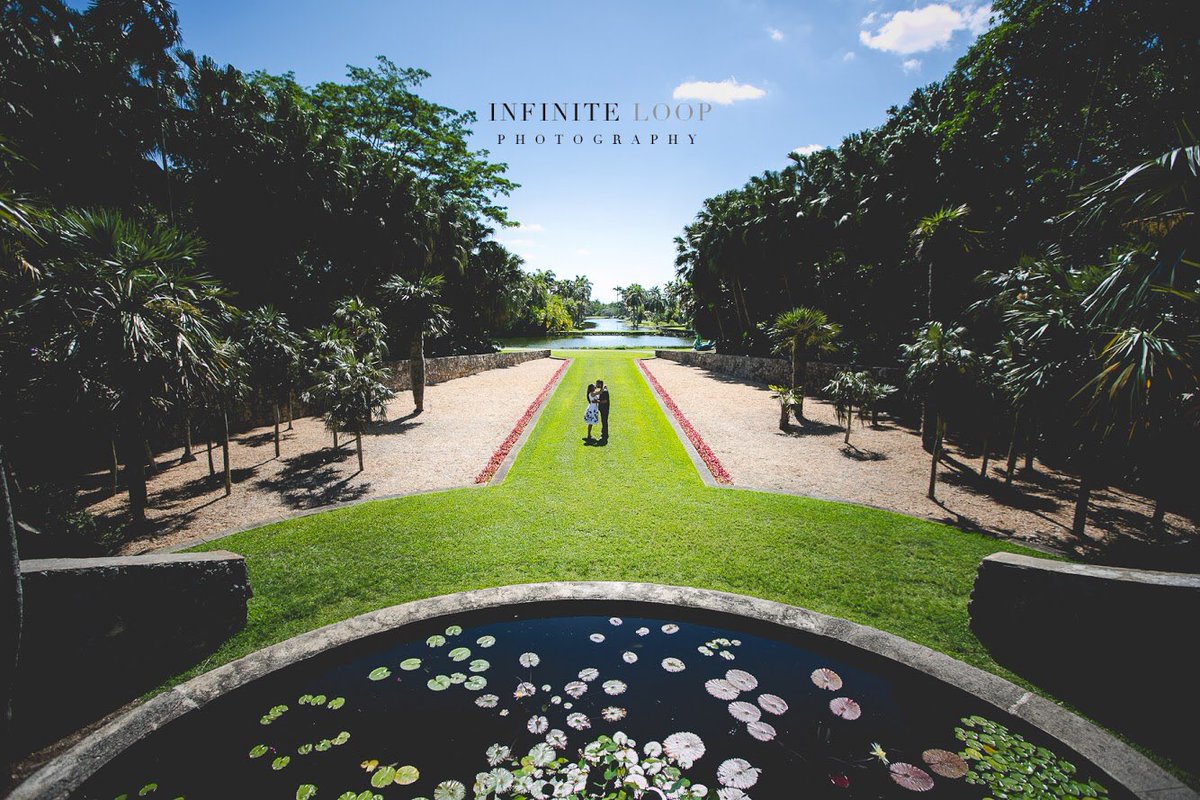 TheInfiniteLoop's tweet image. Green is the prime color of the world, and that from which its loveliness arises. #infiniteloopphotography #love #instagood #thatsdarling #theknot #photooftheday #engagementphotographer #miamiengagementphotographer
