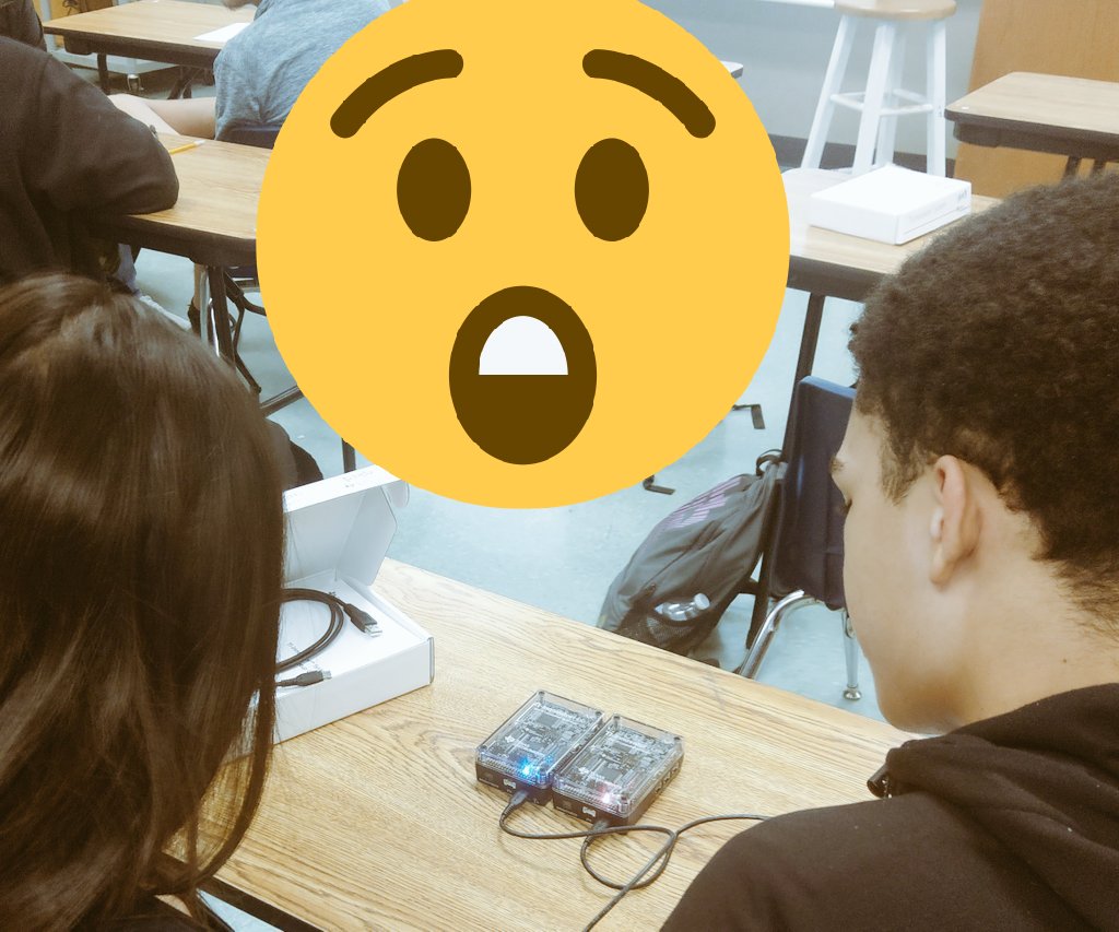 RoadTripBarbie's tweet photo. Color me Happy!! 100% student engagement - "Wow!" they said. #LufkinCodes #12DaysofLufkin #LufkinHS #HourofCode #LPNoLimits @media_lhs @ekay28 https://t.co/rHb5joGUJa