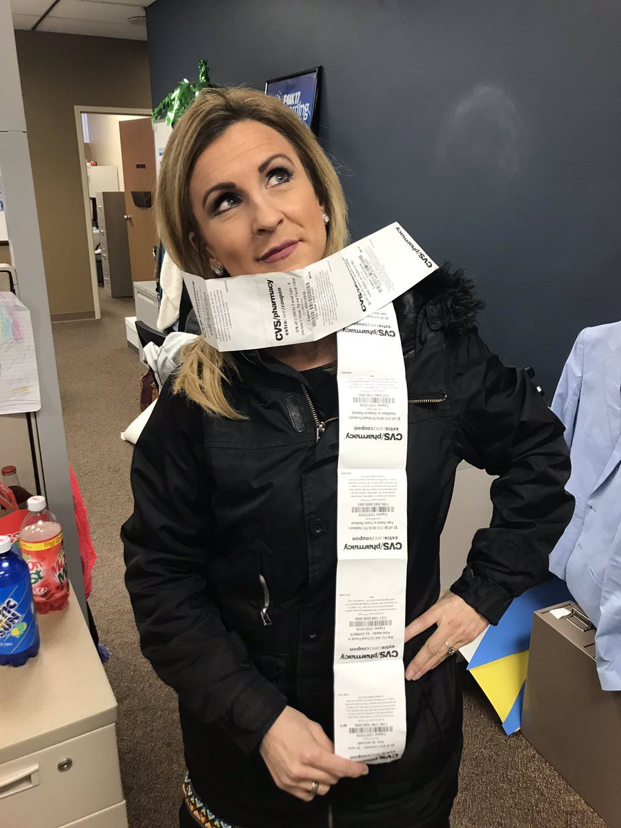 My new scarf, courtesy <a href="/cvspharmacy/">CVS Pharmacy</a> #coupons #fox17smartshopper <a href="/FOX17/">FOX 17</a>