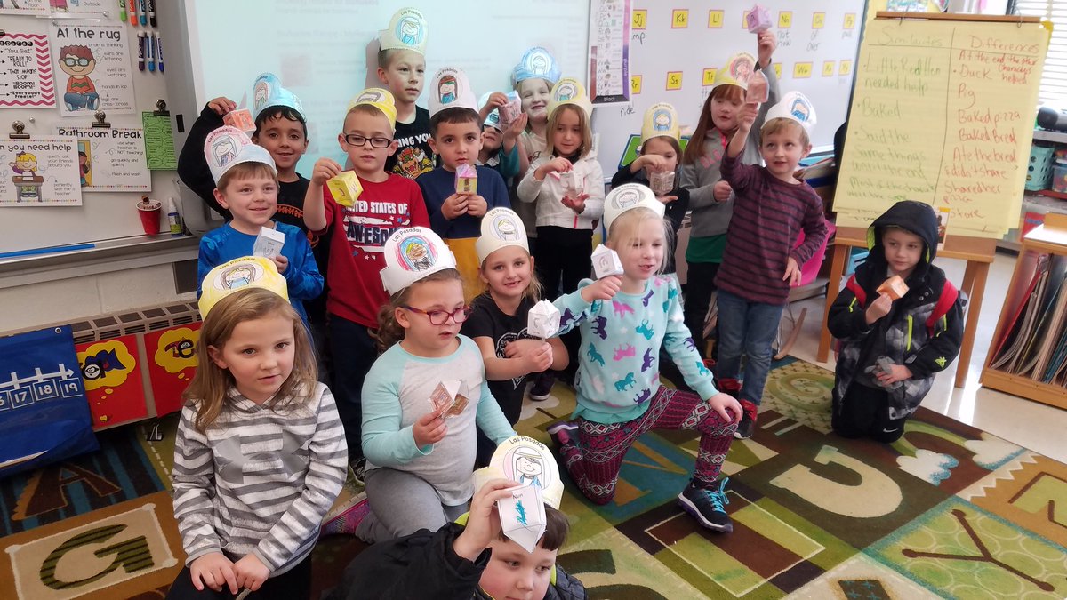 MsKenefick's tweet photo. We've been having so much learning about the different holidays around the world! @escaptura1 @HhdsSchools https://t.co/FHeT9qgMe2