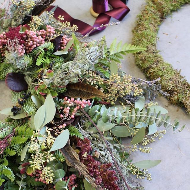 Just Pinned to Wedding Workshops: Christmas is on coming round so quickly and so is this gorgeous wreath workshop with <a href="/flowersbyce/">Charlotte Elizabeth</a>. I had the pleasure  of attending last year and it was so much fun and everyone created beautiful wreaths! With just a cou… ift.tt/2EiuhXi