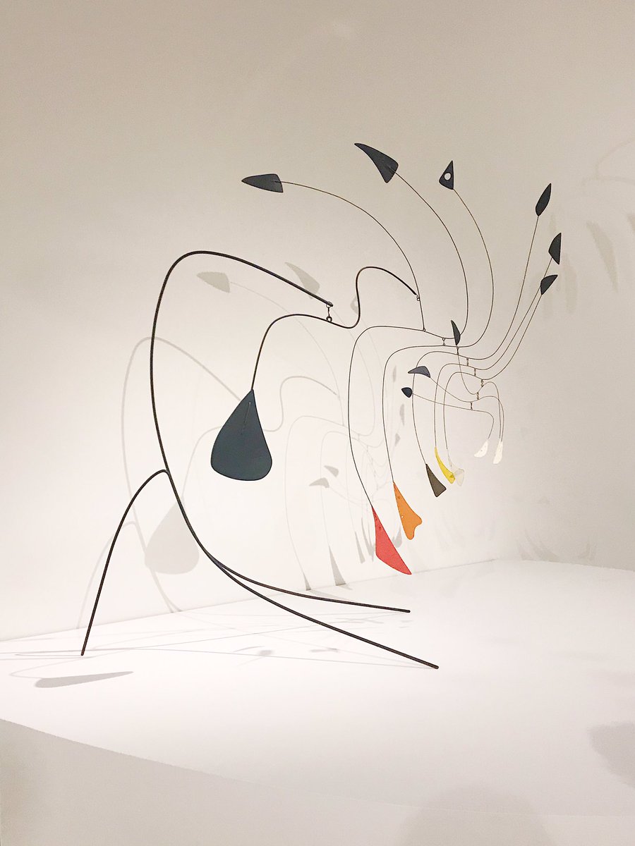 ClotildeMorinP's tweet photo. Gros #wow pour l’expo Calder au @mbamtl ❤️ superbe scénographie et une visite guidée de grande qualité 👍#mbamtl #calder #mtlmoment https://t.co/BJVdyndq2w