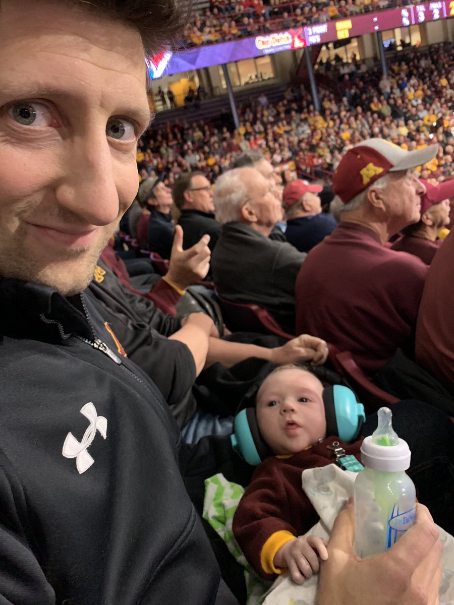MsMeglindsay's tweet photo. We’re those parents who take our kid out on a school night 🤷🏼‍♀️ #gophers #iameps https://t.co/BIP9ioqHpN