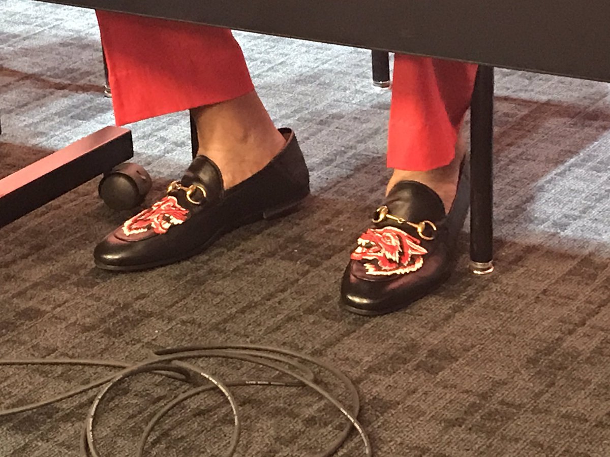 gucci wolf head shoes