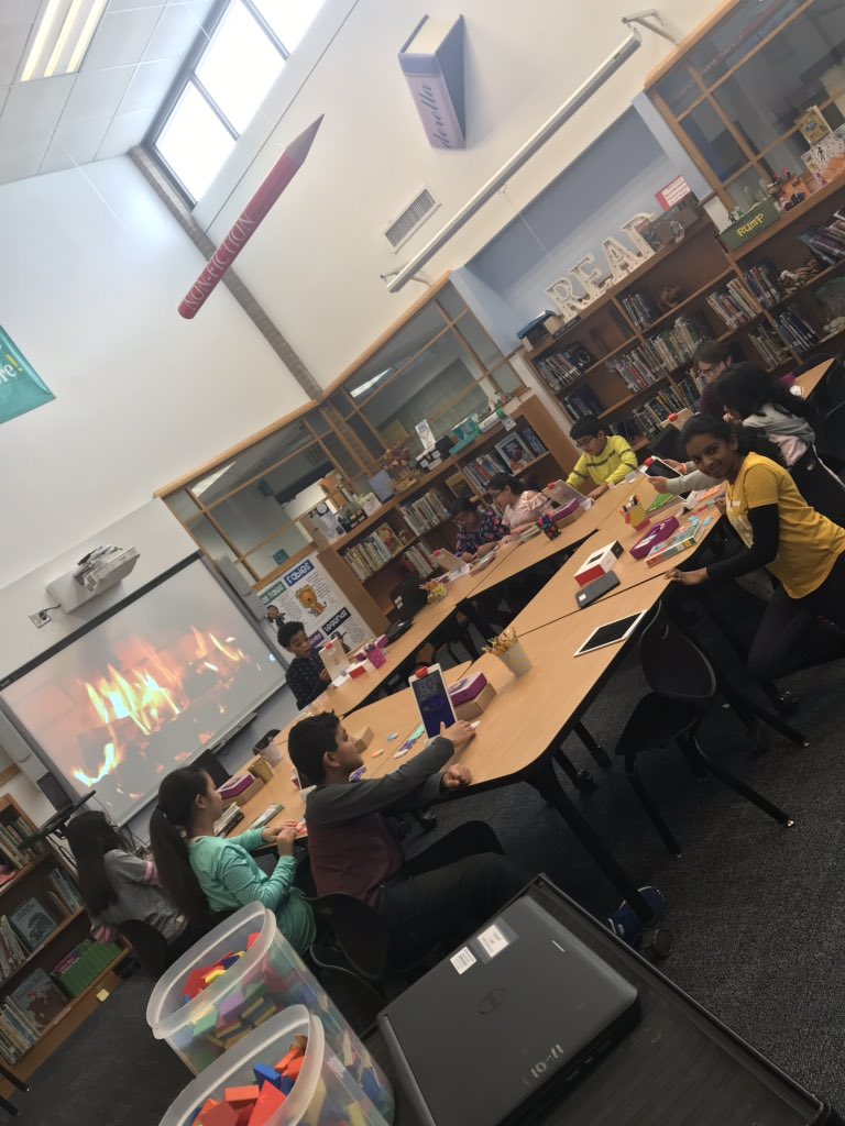 ReadingWithBird's tweet photo. Even our 5th graders love our Osmo kits and https://t.co/1BMboRFxTP for #hourofcode!! @playosmo @bvlibraries @oteraqthomas @bvschools #BVHourOfCode #BVBlendED #teamOTE #bv229 https://t.co/eE4Ks3Mc4n